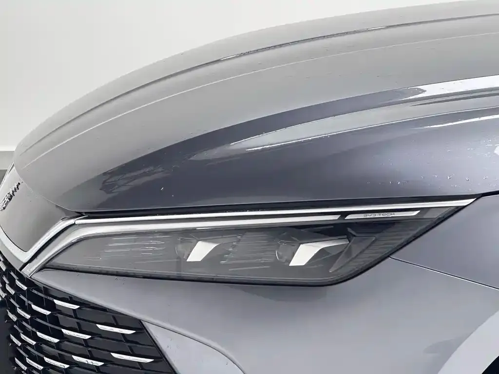 BYD Qin L — фото 10