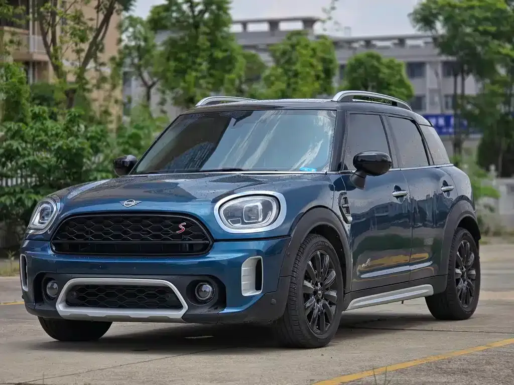 MINI Countryman — фото 1