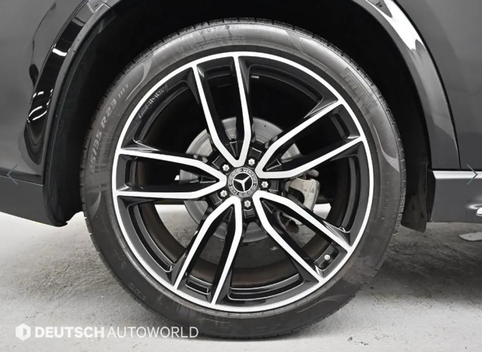 Mercedes-Benz GLS-Class — фото 10