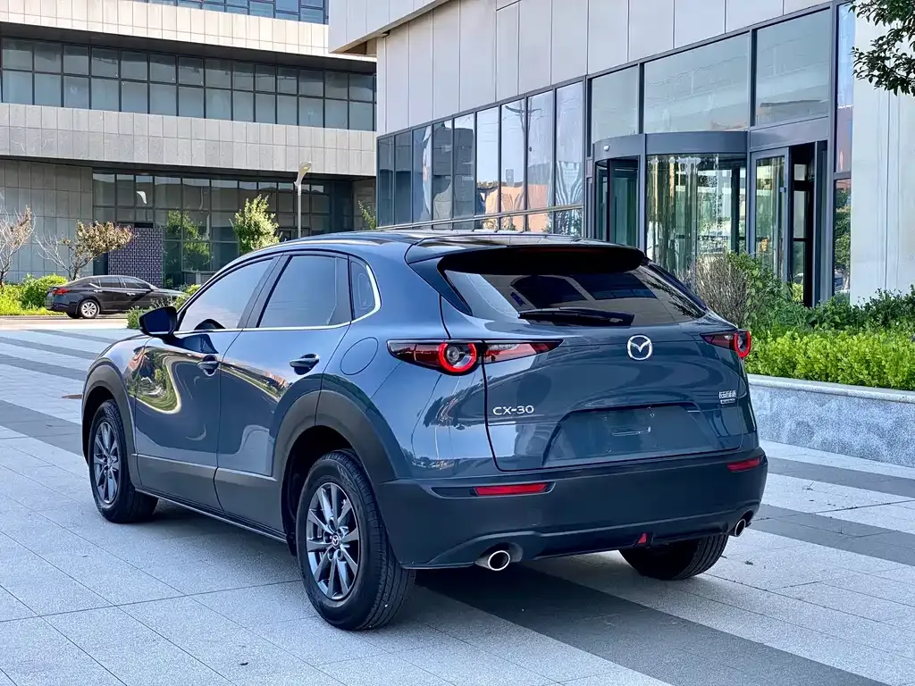 Mazda CX-30 — фото 5