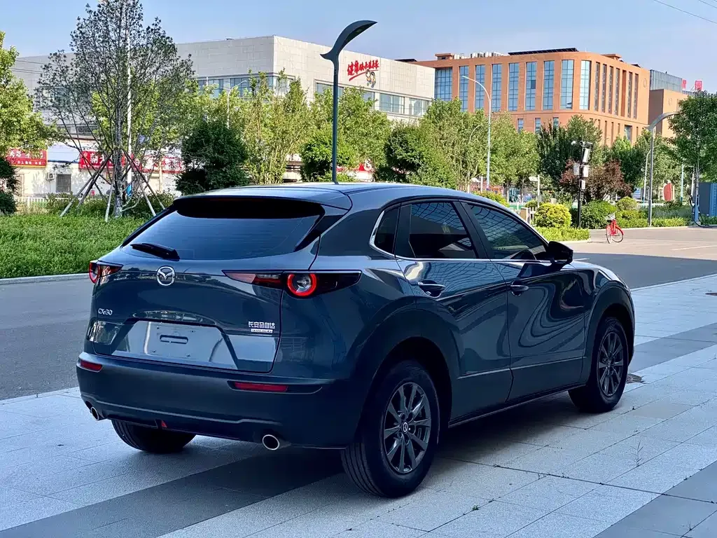Mazda CX-30 — фото 8