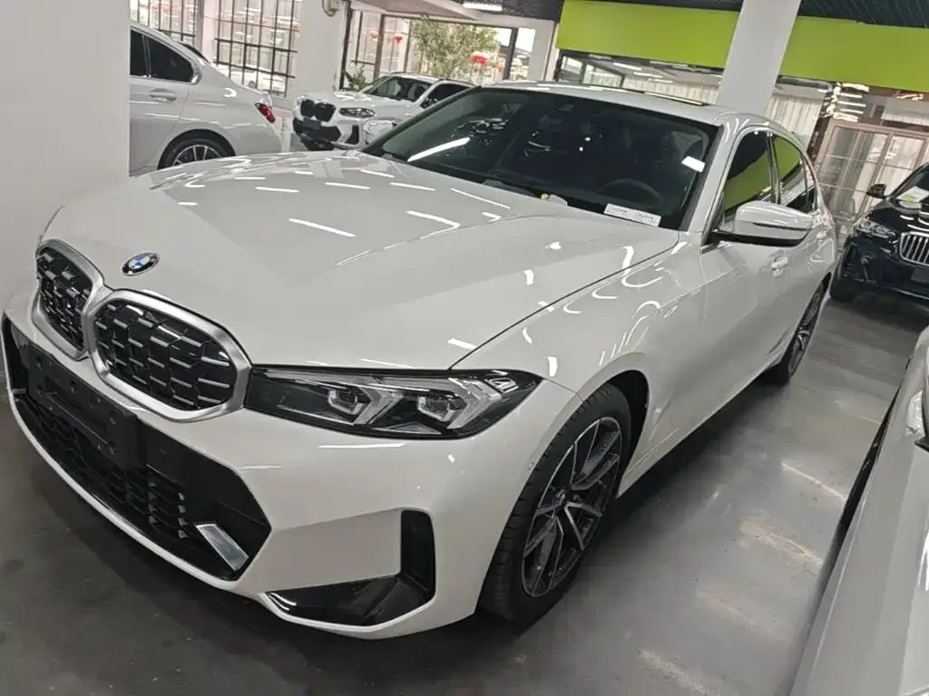 BMW 3 Series — фото 1