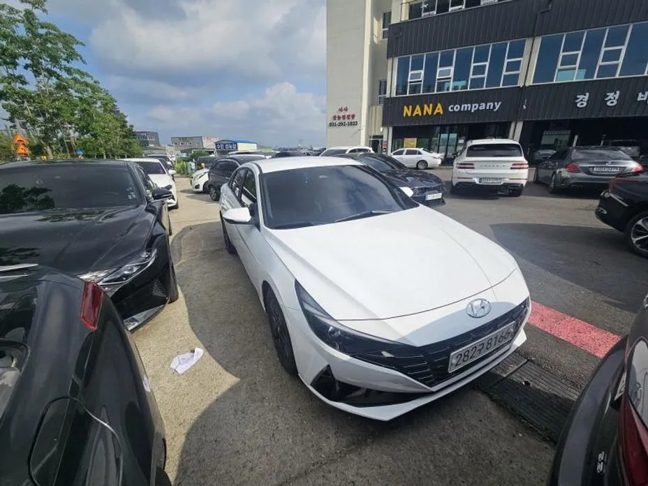 Hyundai AVANTE — фото 2