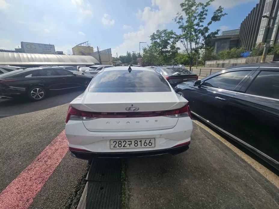 Hyundai AVANTE — фото 10