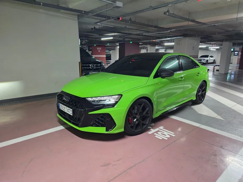 Audi RS3 — фото 1