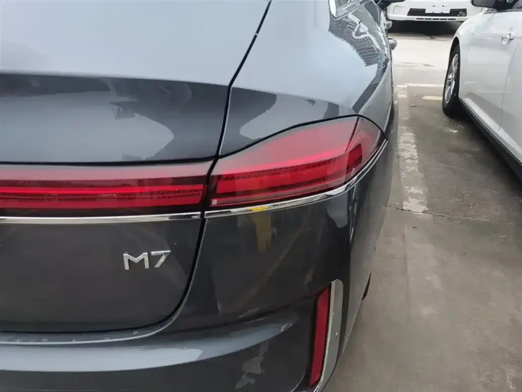 Roewe M7 DMH — фото 2