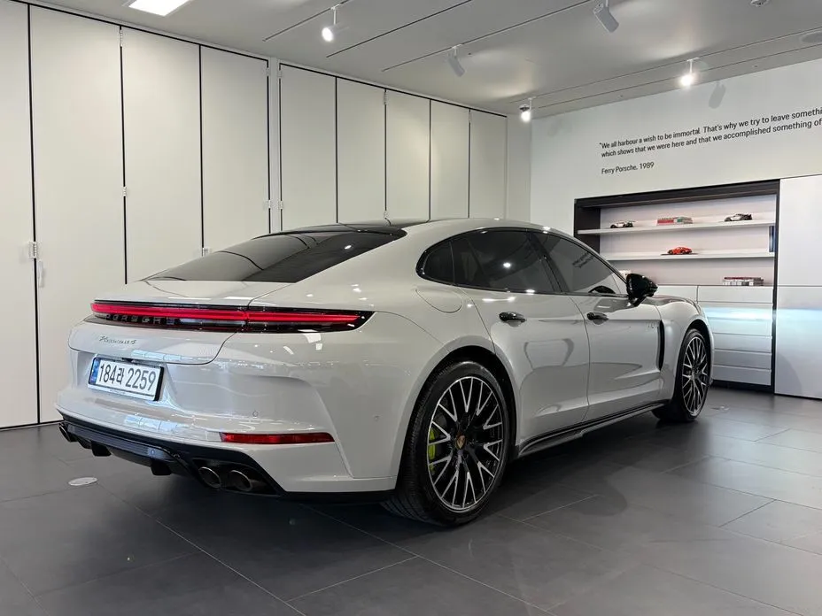 Porsche Panamera — фото 2