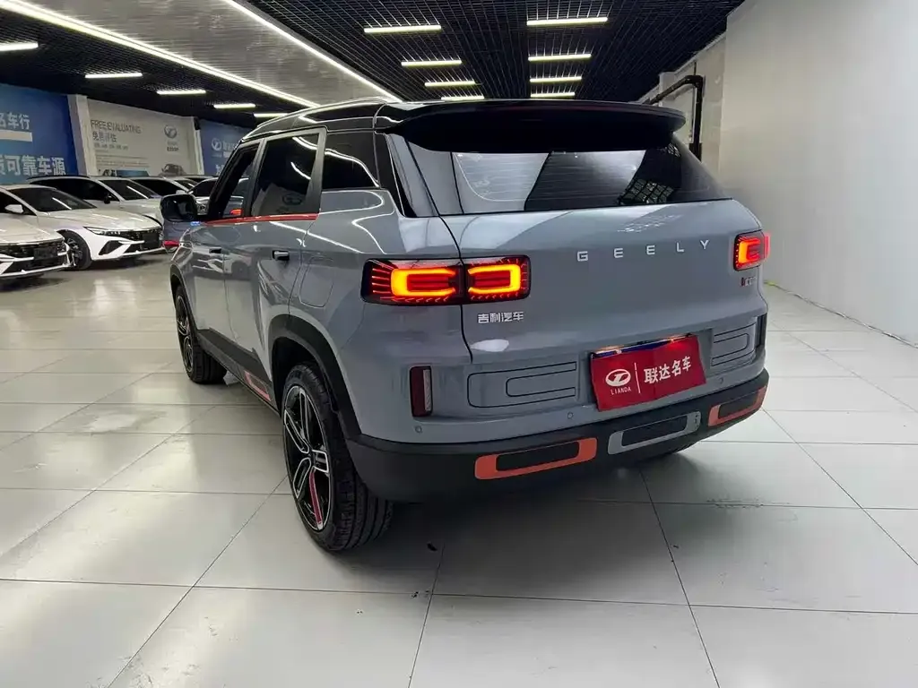 Geely Icon — фото 6