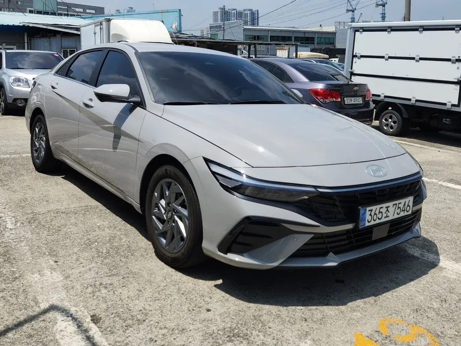Hyundai AVANTE — фото 4