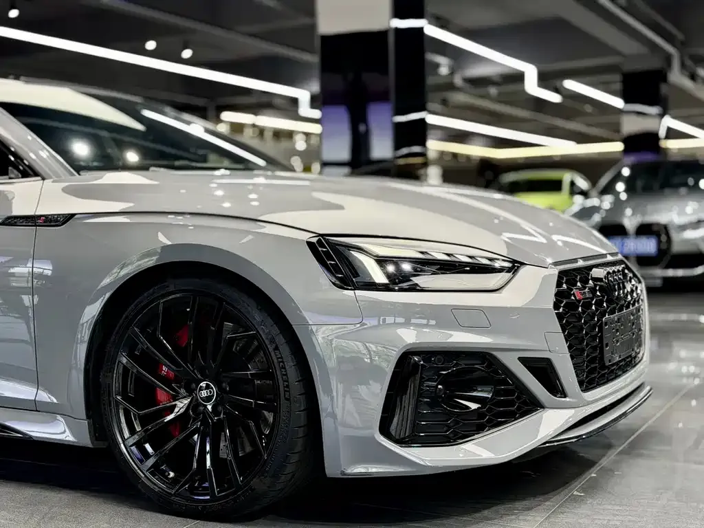 Audi RS 5 — фото 5