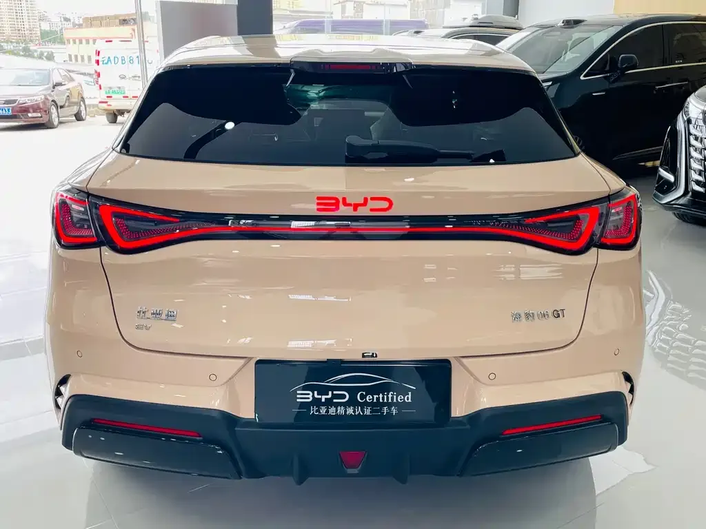 BYD Seal 06GT — фото 9