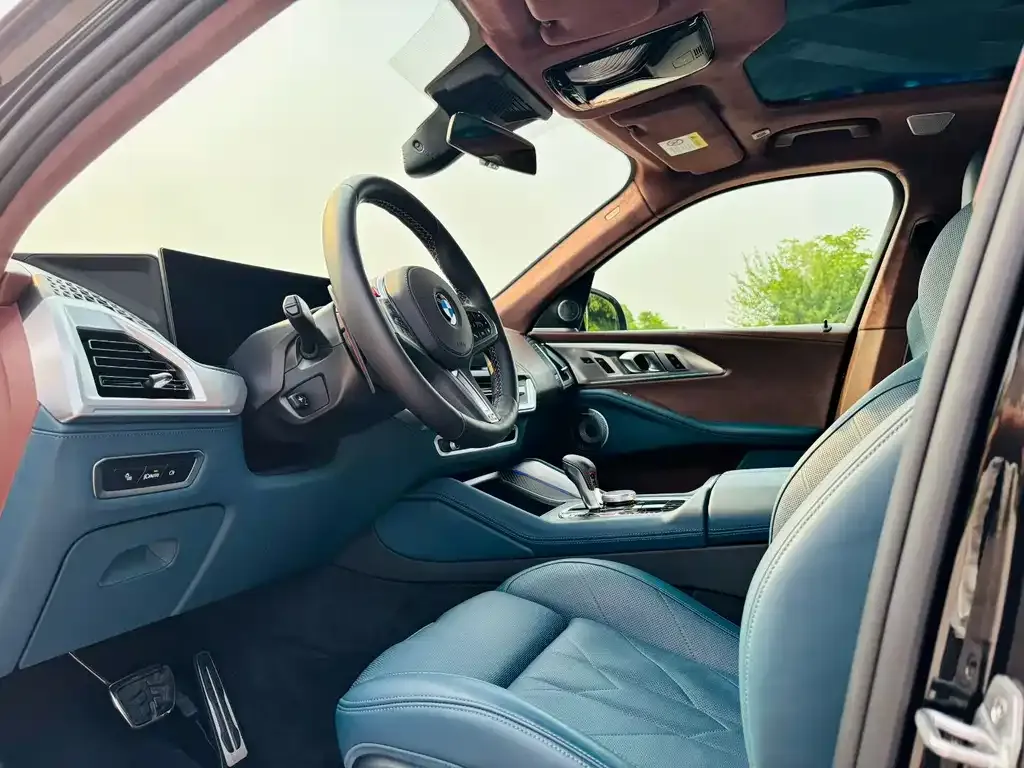 BMW XM — фото 5