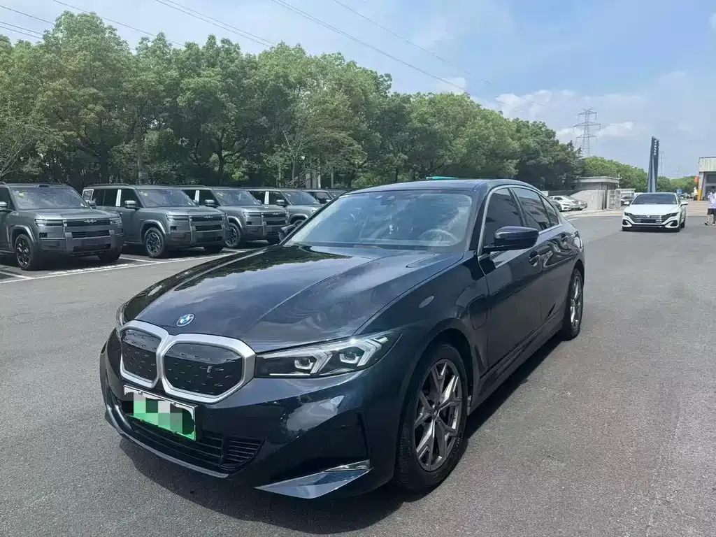 BMW i3 — фото 1