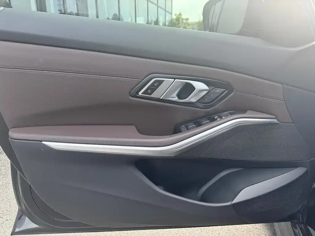 BMW i3 — фото 8