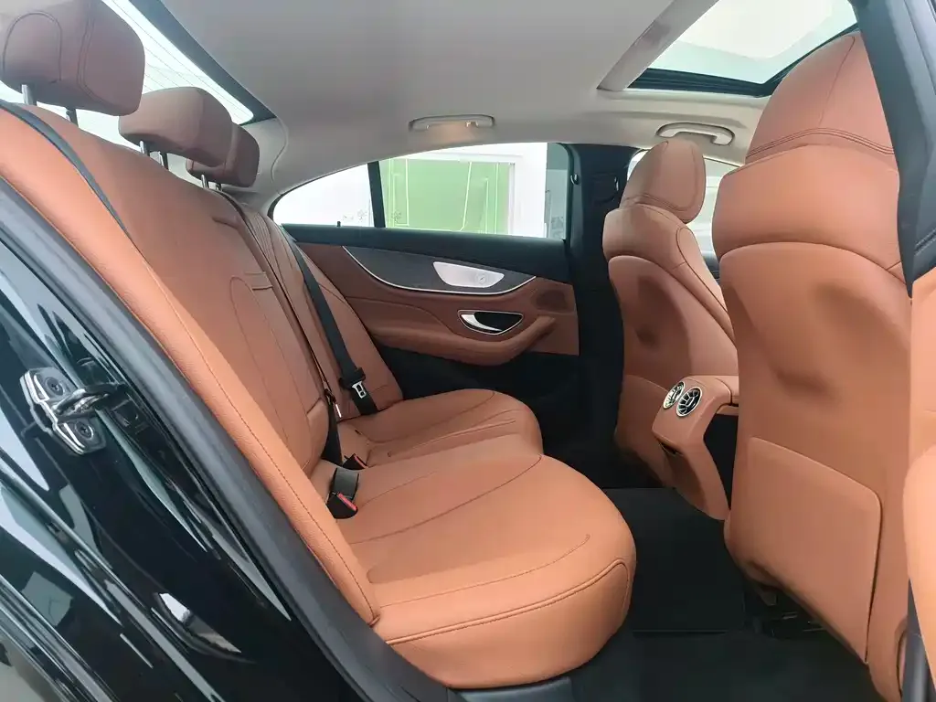 Mercedes-Benz CLS — фото 3