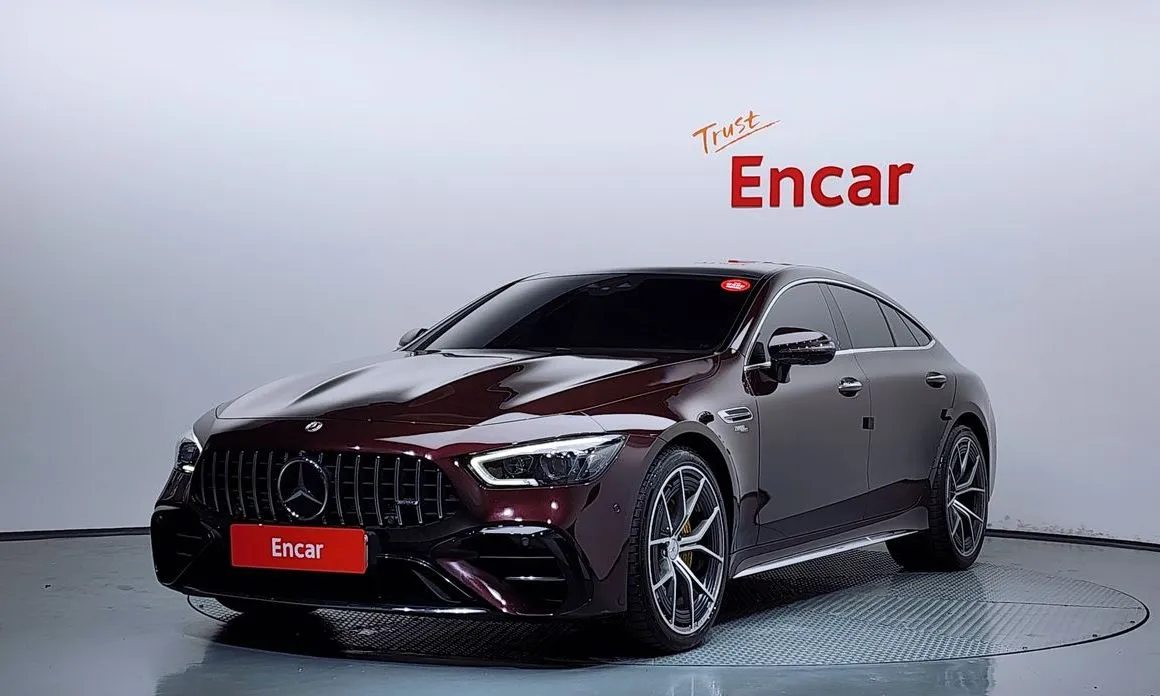Mercedes-Benz AMG GT — фото 1