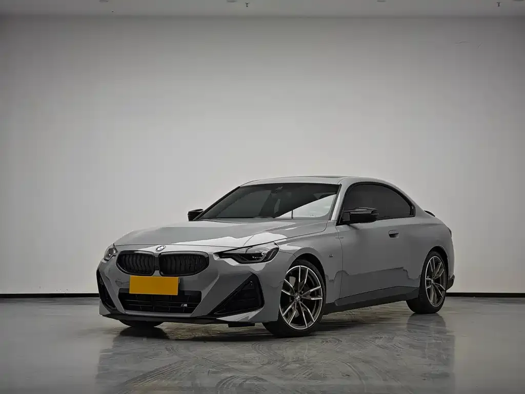 BMW M240i — фото 1