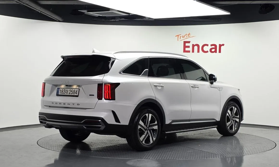 Kia Sorento — фото 4