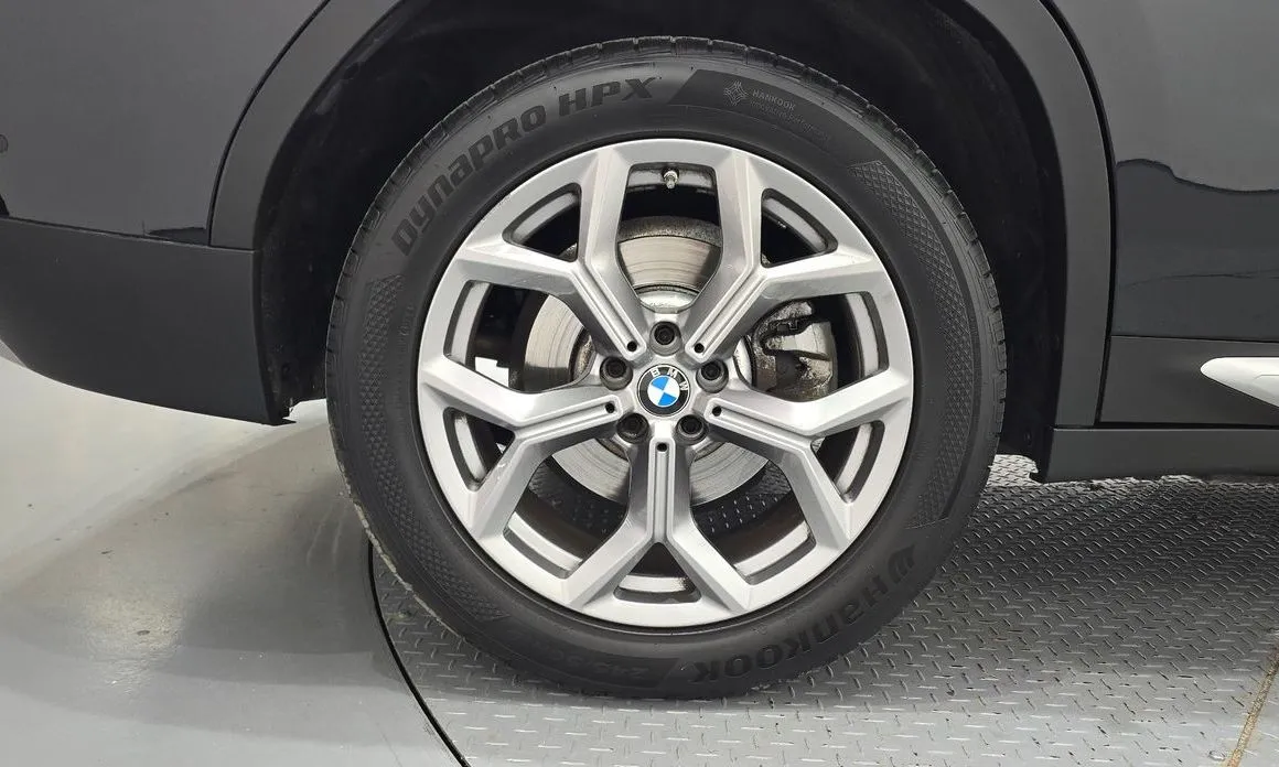 BMW X4 — фото 10