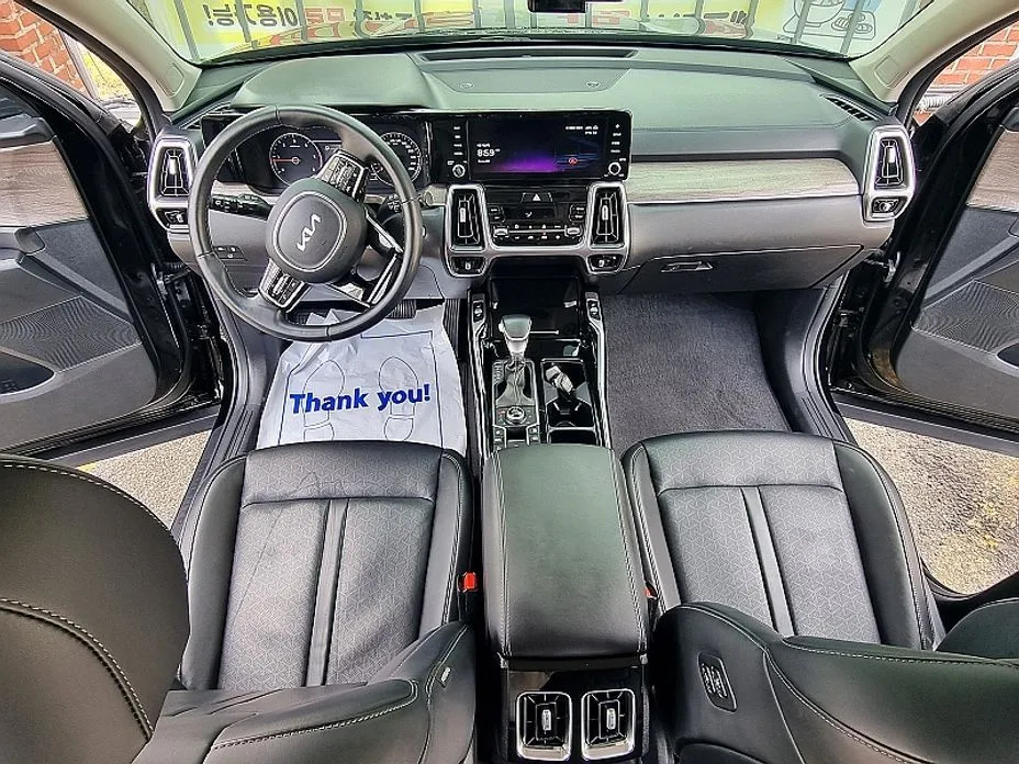 Kia Sorento — фото 10