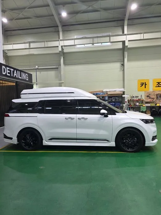Kia Carnival — фото 1