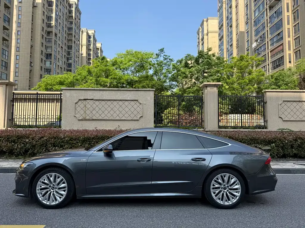 Audi A7 — фото 5