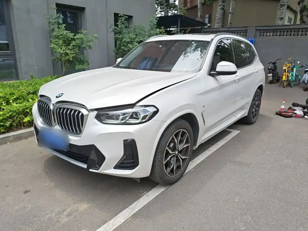 BMW X3 — фото 10