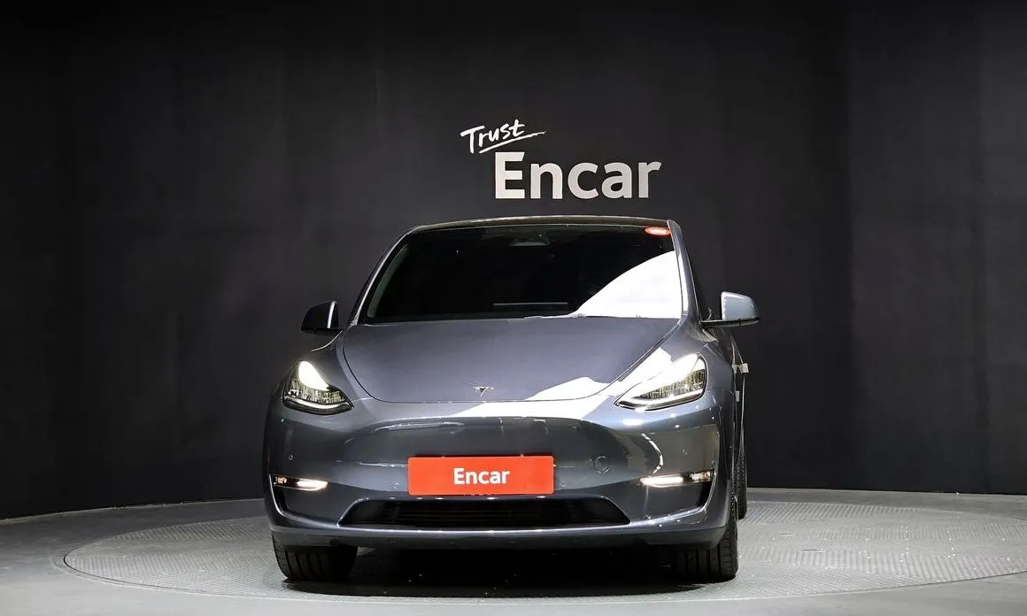 Tesla Model Y — фото 2
