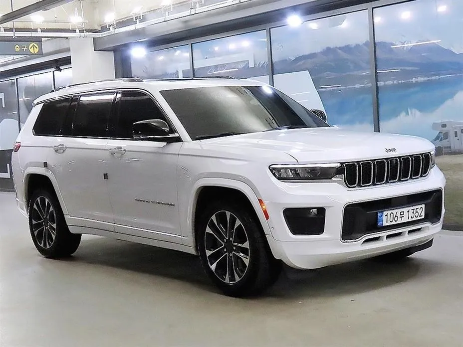 Jeep Cherokee — фото 1