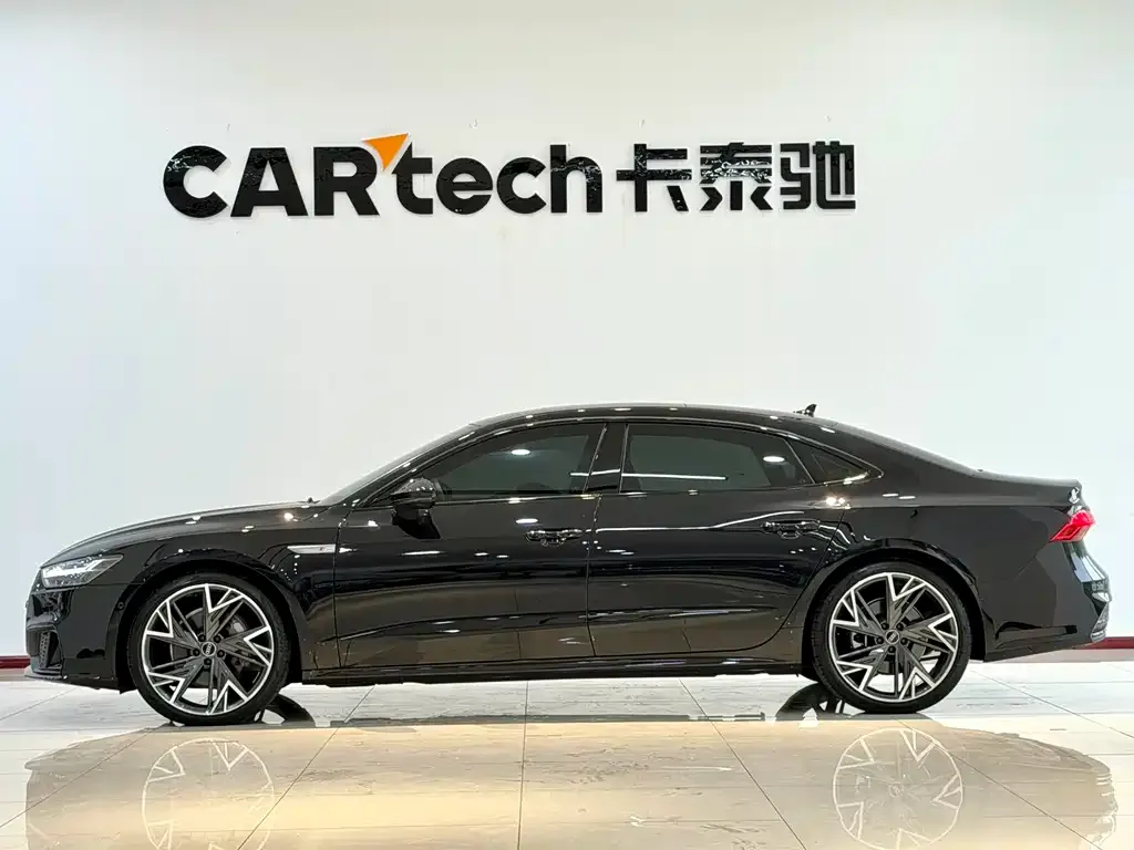 Audi A7L — фото 4