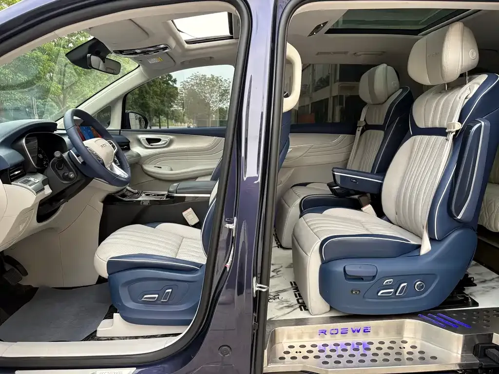 Roewe iMAX8 — фото 7