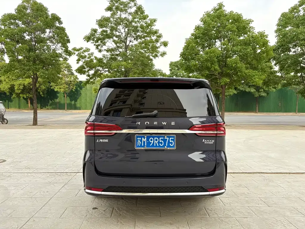 Roewe iMAX8 — фото 2