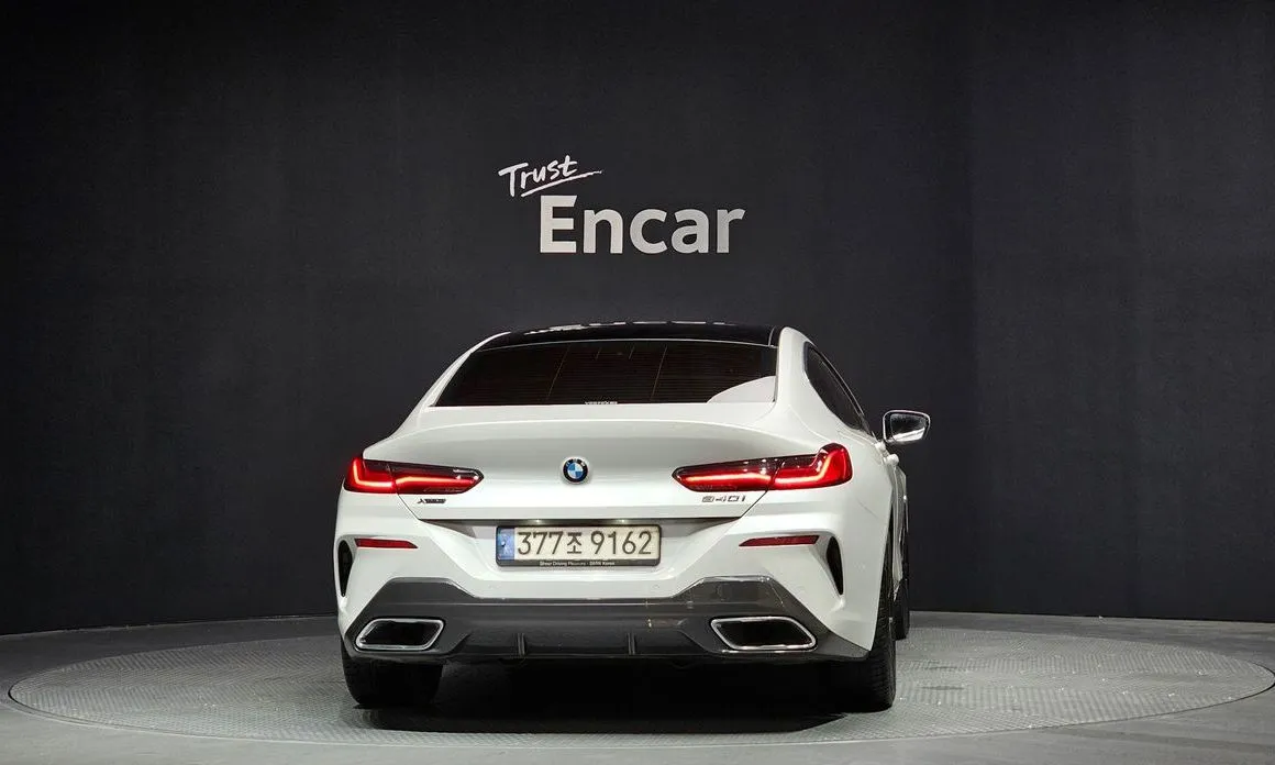 BMW 8-Series — фото 2