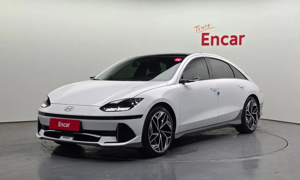 Hyundai Ioniq6 — фото 1