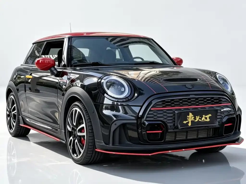 MINI Countryman JCW — фото 1