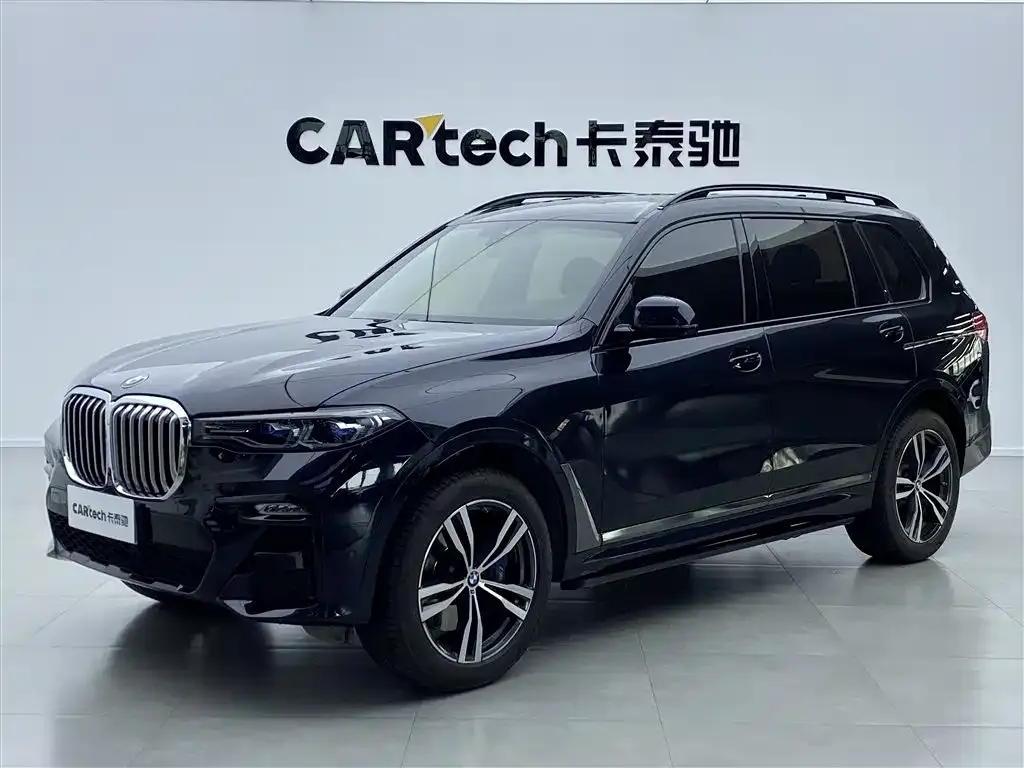 BMW X7 — фото 1