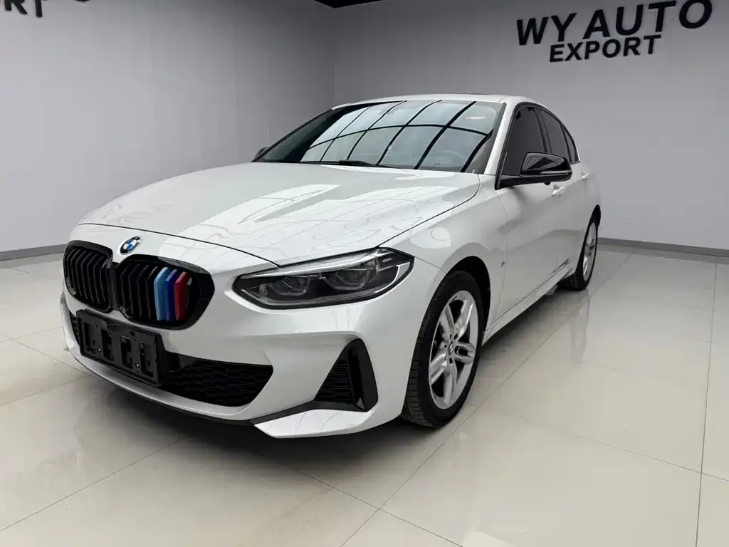 BMW 1 Series — фото 1