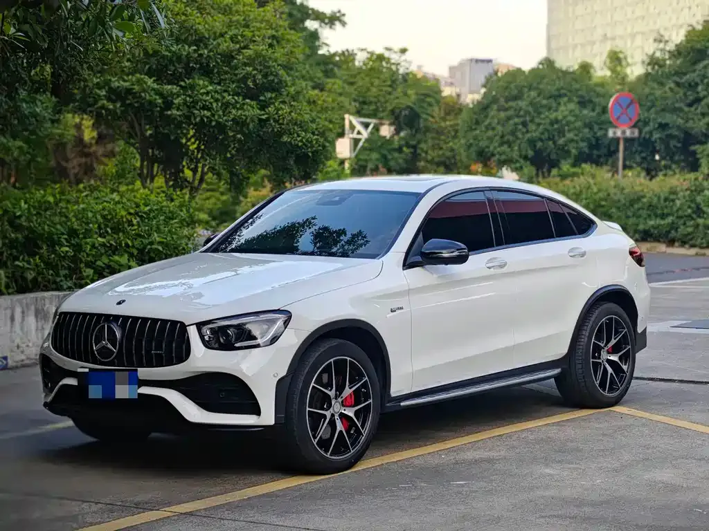 Mercedes-Benz GLC Coupe AMG — фото 1