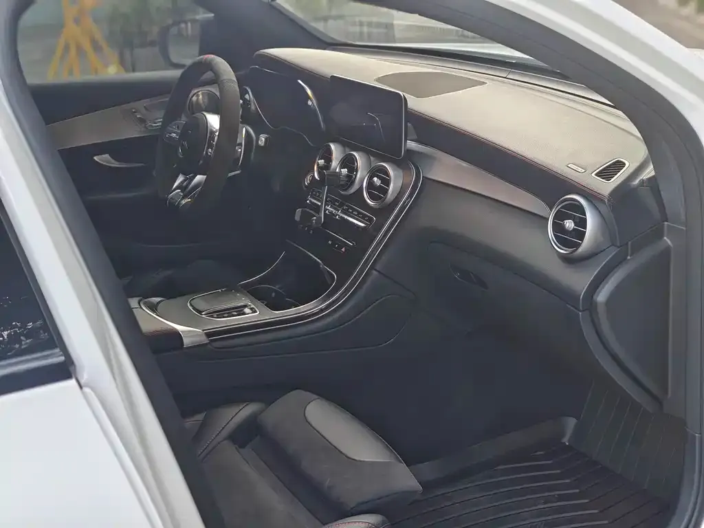 Mercedes-Benz GLC Coupe AMG — фото 2