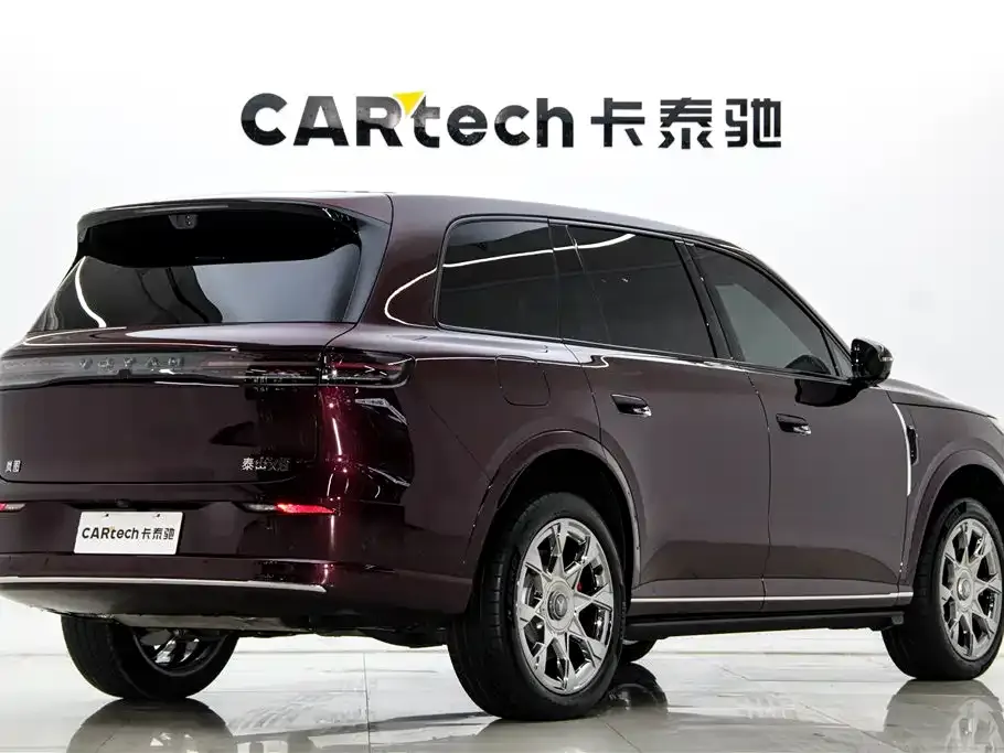 VOYAH Taishan X8 — фото 8
