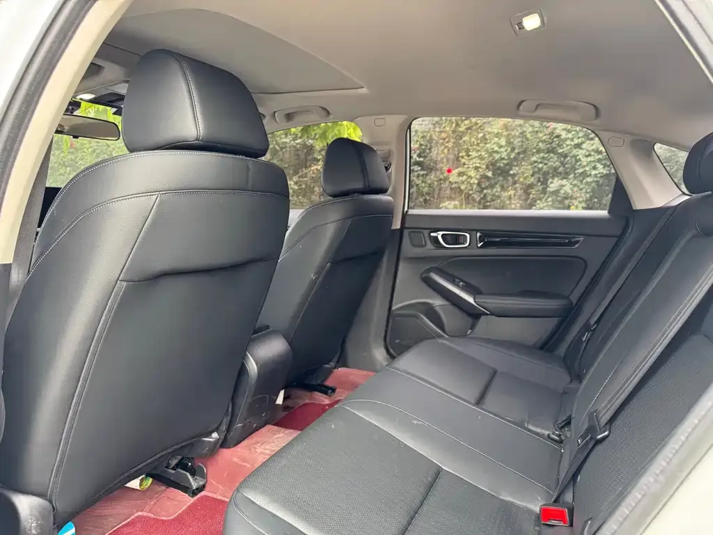 Honda Civic — фото 4