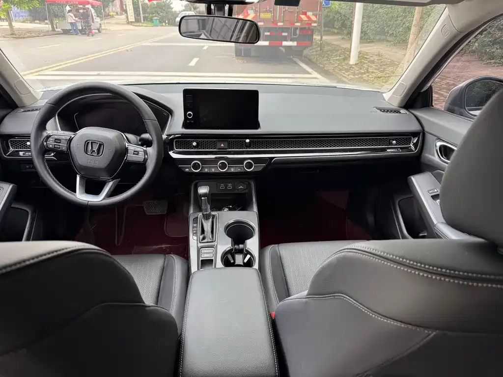 Honda Civic — фото 2