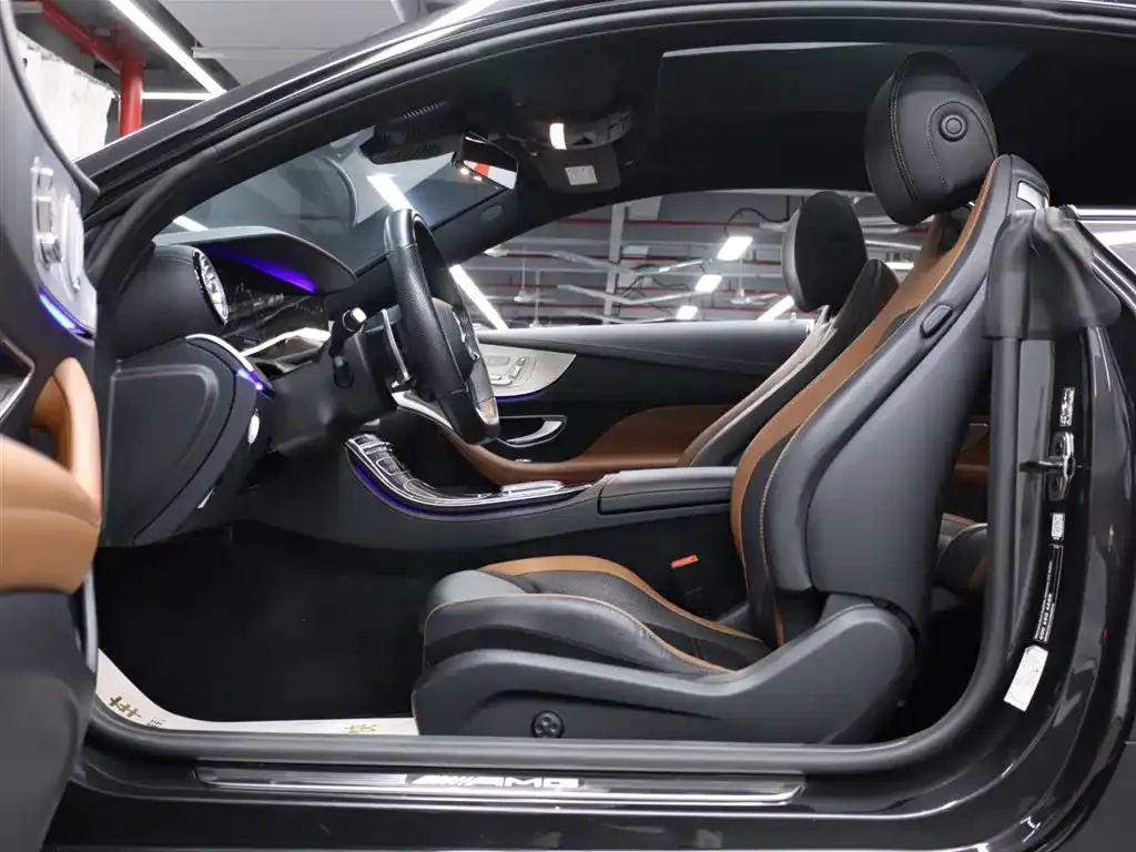 Mercedes-Benz E-Class AMG — фото 8