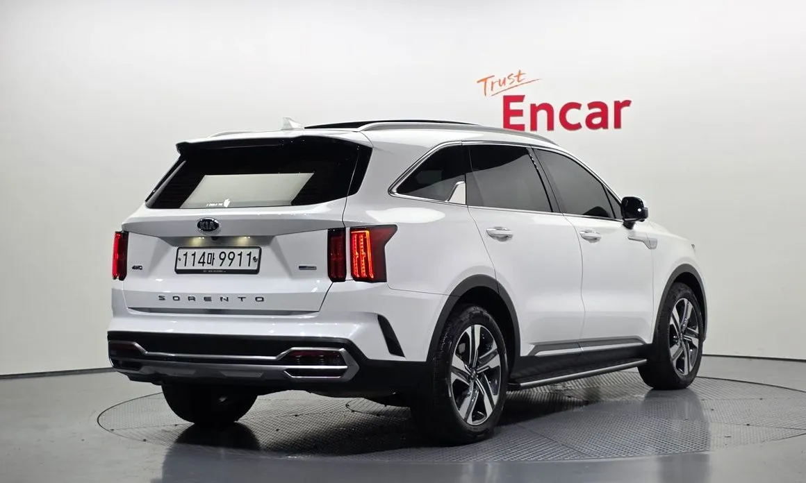 Kia Sorento — фото 5