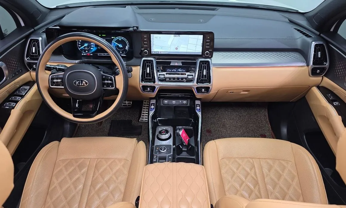 Kia Sorento — фото 10