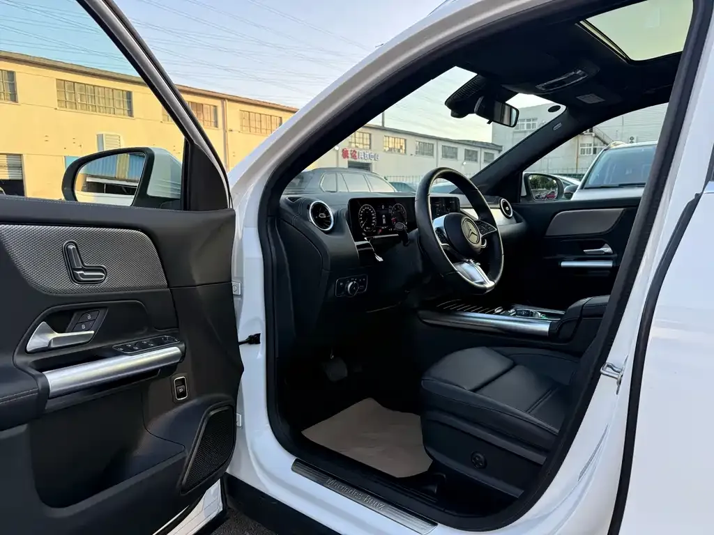 Mercedes-Benz GLA — фото 5