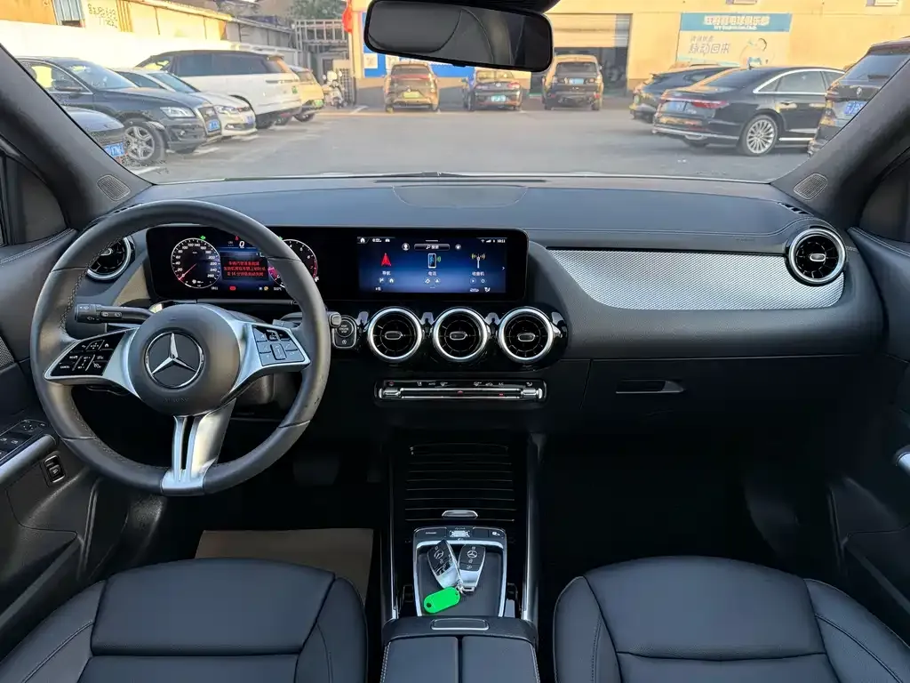 Mercedes-Benz GLA — фото 3