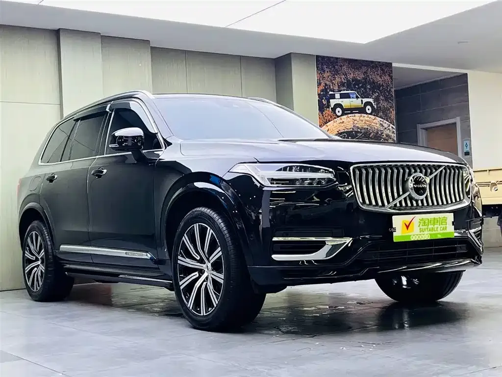 Volvo XC90 PHEV — фото 6