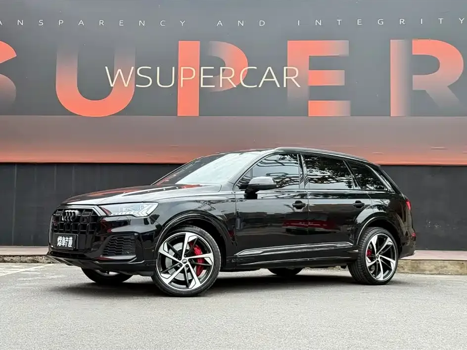 Audi SQ7 — фото 1