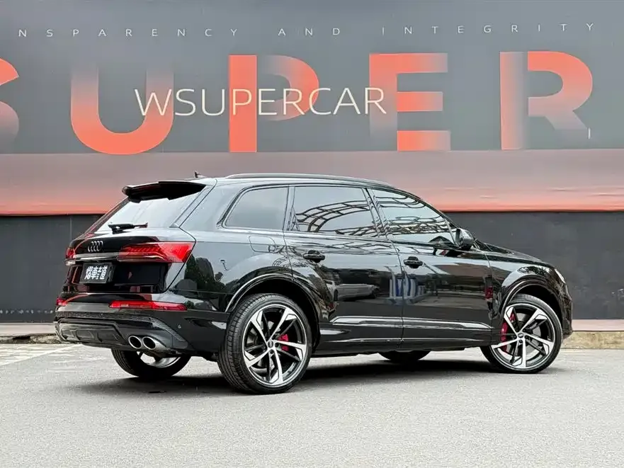 Audi SQ7 — фото 10